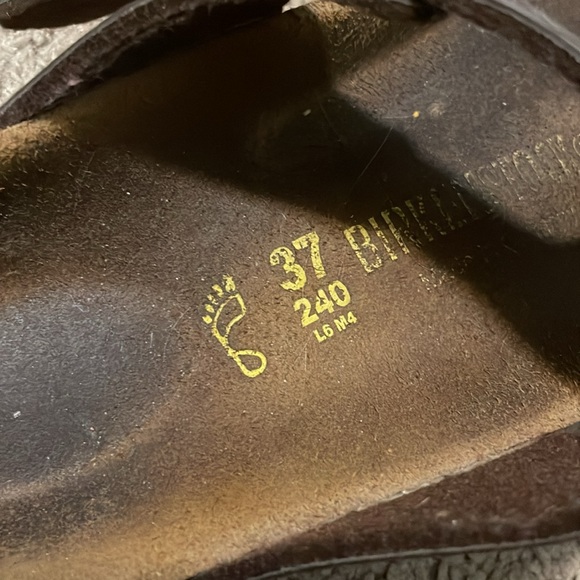 Birkenstocks size 37 - Picture 3 of 3